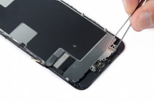 تعویض دکمه هوم آیفون اس ای 2