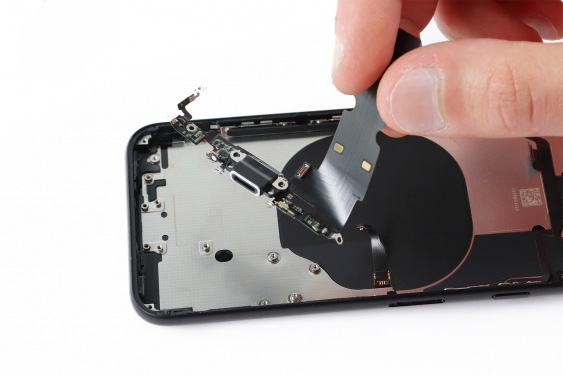 تعویض کانکتور شارژ آیفون اس ای 2