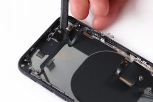 تعویض فلت پاور آیفون اس ای 2