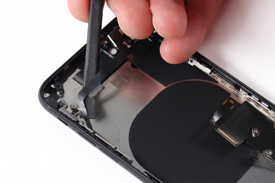 تعویض فلت پاور آیفون اس ای 2