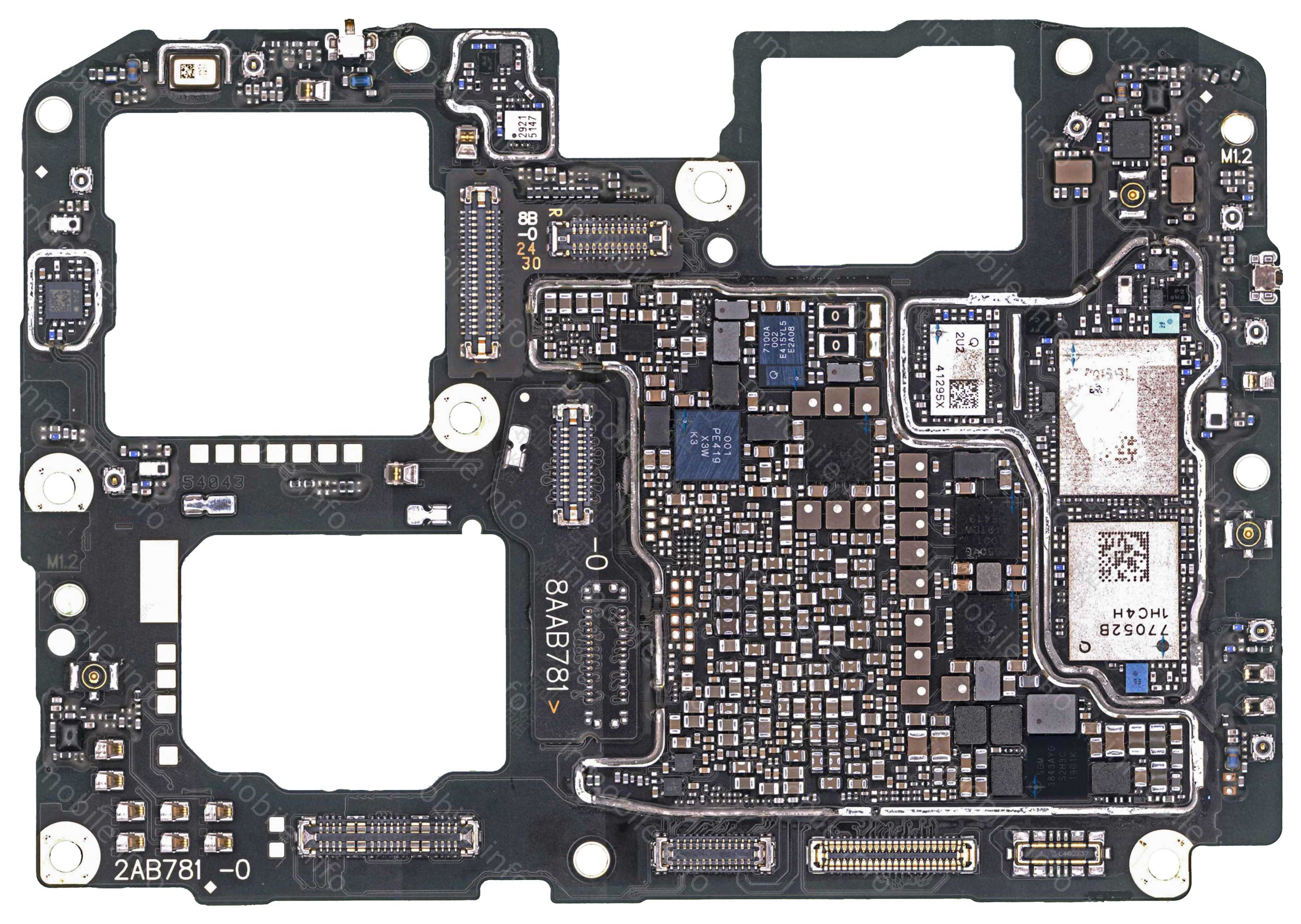 Realme GT 6 (2AB781)